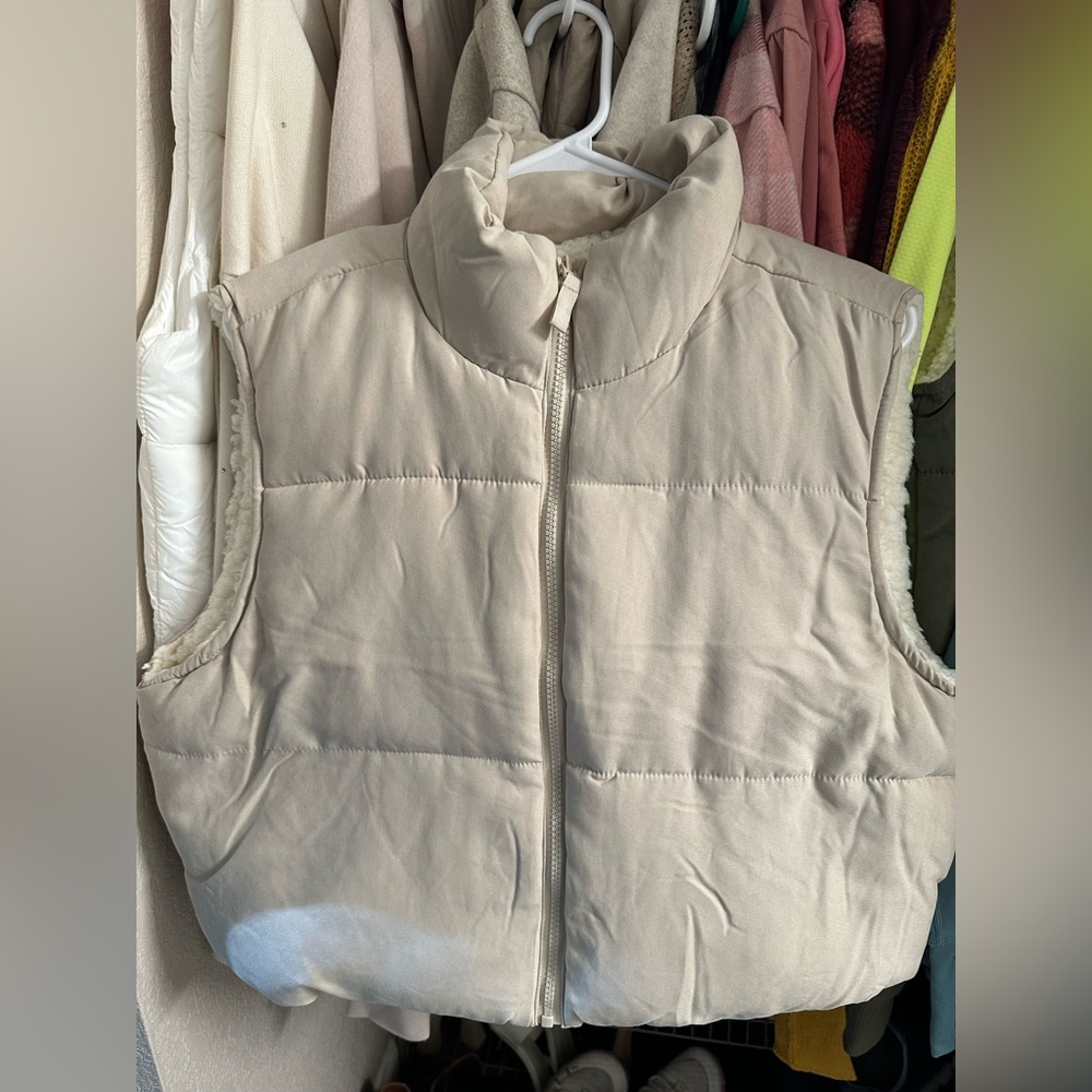 Beige Puffer Vest